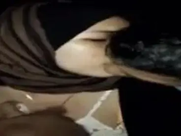Jilbab Ketangkap Basah Main di Semak Semak 1 poster