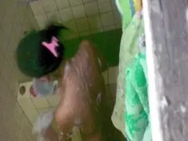 Ngintip Saudara Sepupu Sma Mandi 2 poster